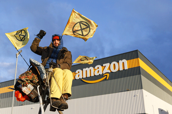 Blockade at Amazon